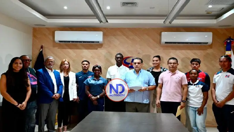 Solidaridad Olímpica entrega becas a decenas de atletas COD