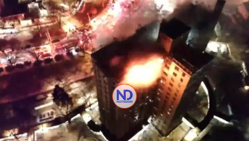 Un muerto y 14 heridos incendio edificio Bronx