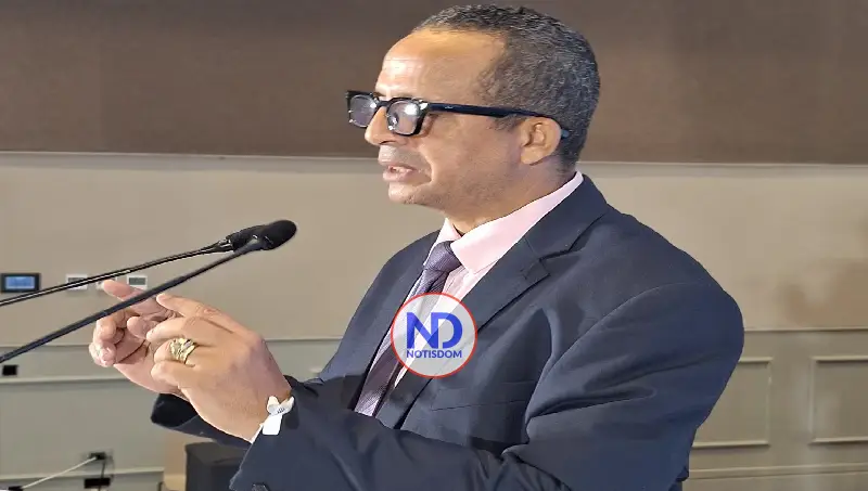 Pablo Vicente exhorta a partidos políticos a cumplir con el 10% para formación política 2 Pablo Vicente exhorta a partidos políticos a cumplir con el 10% para formación política