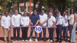 Turismo remoz­a Parque Juan Pablo Duarte y fortalece el atractivo urbano de Samaná