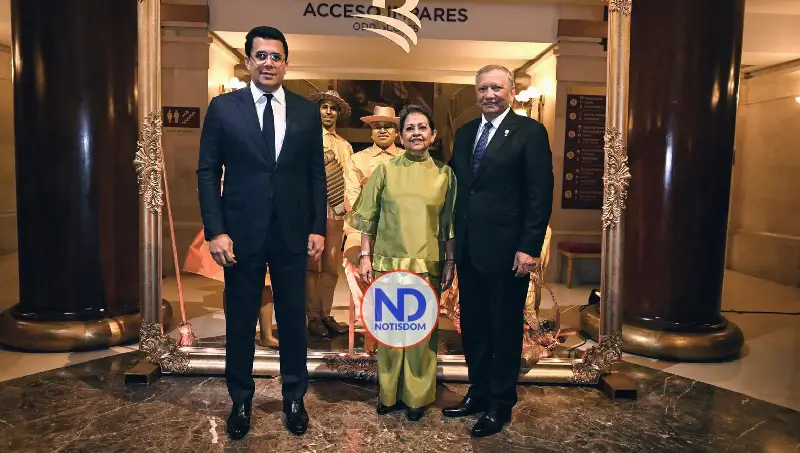 Banreservas rinde homenaje póstumo a José Cestero y convierte su arte en vitrina cultural en FITUR 2026