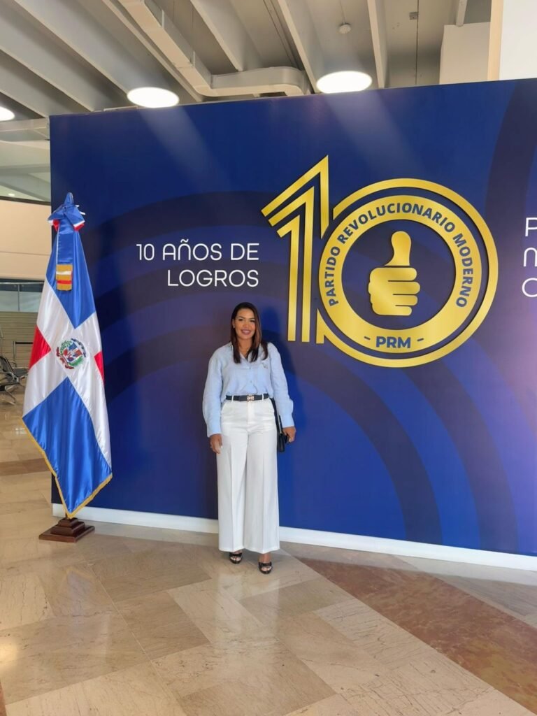 Angelina Jose 2 Angelina José, la cara de la juventud del PRM en la Provincia Santo Domingo