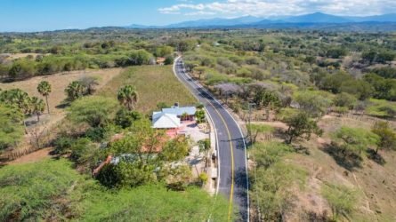Carretera Puerta del Mulo Presidente entrega carreteras en la provincia Santiago Rodríguez
