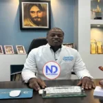 Cirujano advierte aseguradoras niegan materiales esenciales y ponen en riesgo vidas