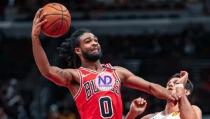 Bulls traspasan a White y Conley a Hornets por Sexton y Dieng