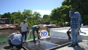 Exigen consulta de reglamento sobre paneles solares en techos