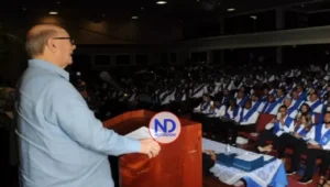 Llama jóvenes a seguir legado Peña Gómez por la democracia