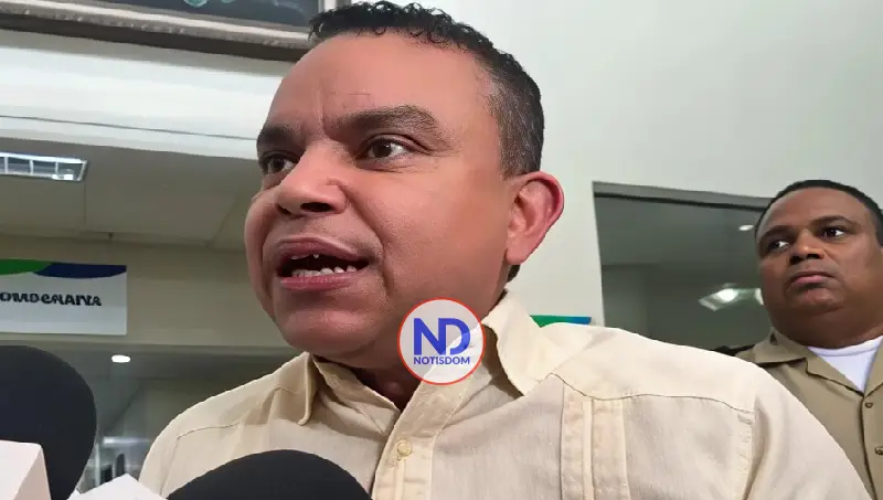 Destituyen al director del hospital Salvador B. Gautier por “malas condiciones” del centro