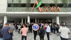 Al menos cinco personas se han lanzado desde Ágora Mall en los últimos años