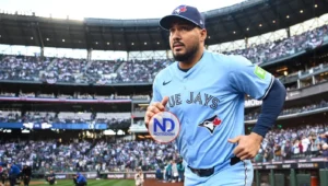 Santander, se perderá parte de la temporada de MLB por una cirugía en el hombro