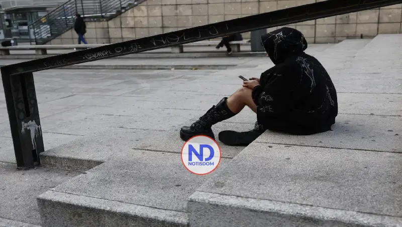 Estudio afirma que las redes sociales causan más ansiedad a mujeres que a hombres jóvenes