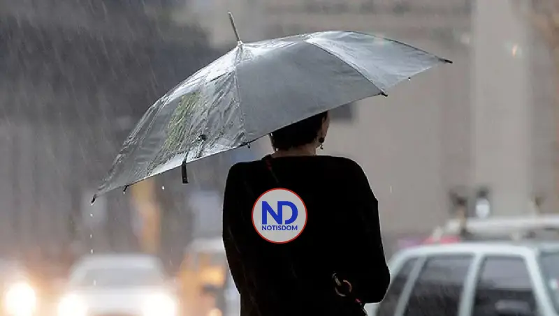 Aguaceros y ráfagas de viento marcarán la tarde; oleaje sigue peligroso