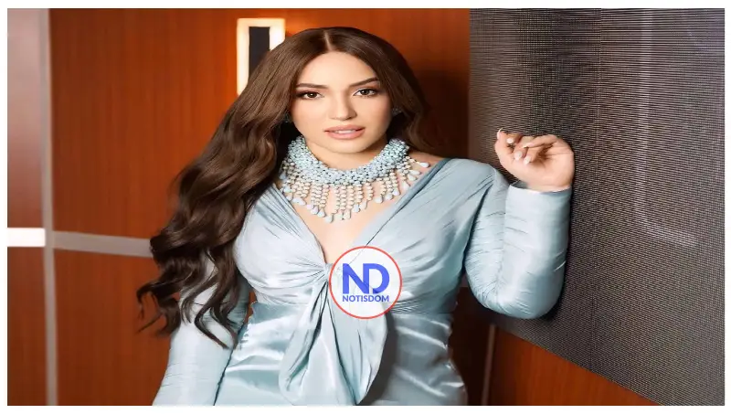 Karen Yapoort regresa como conductora de la Alfombra Roja de los Premios Soberano