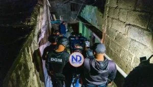 Detienen a 454 haitianos sin documentos en Los Mina, SDE