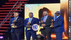 Exaltados resaltan valores y perseverancia en su ingreso al Salón de la Fama del Béisbol Latino