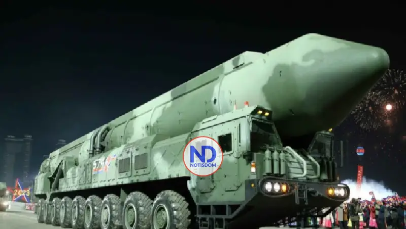 Corea del Norte presentó un nuevo lanzacohetes con capacidad nuclear 2 Corea del Norte presentó un nuevo lanzacohetes con capacidad nuclear