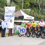Armando Rodríguez da banderazo de salida Vuelta Ciclística Independencia