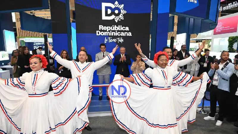 Banreservas ofrece financiamiento “con los bolsillos llenos” a inversionistas colombianos en ANATO 2026 4 NOTISDOM FOTOS PF2026 2026 02 26T142426.516 Banreservas ofrece financiamiento “con los bolsillos llenos” a inversionistas colombianos en ANATO 2026