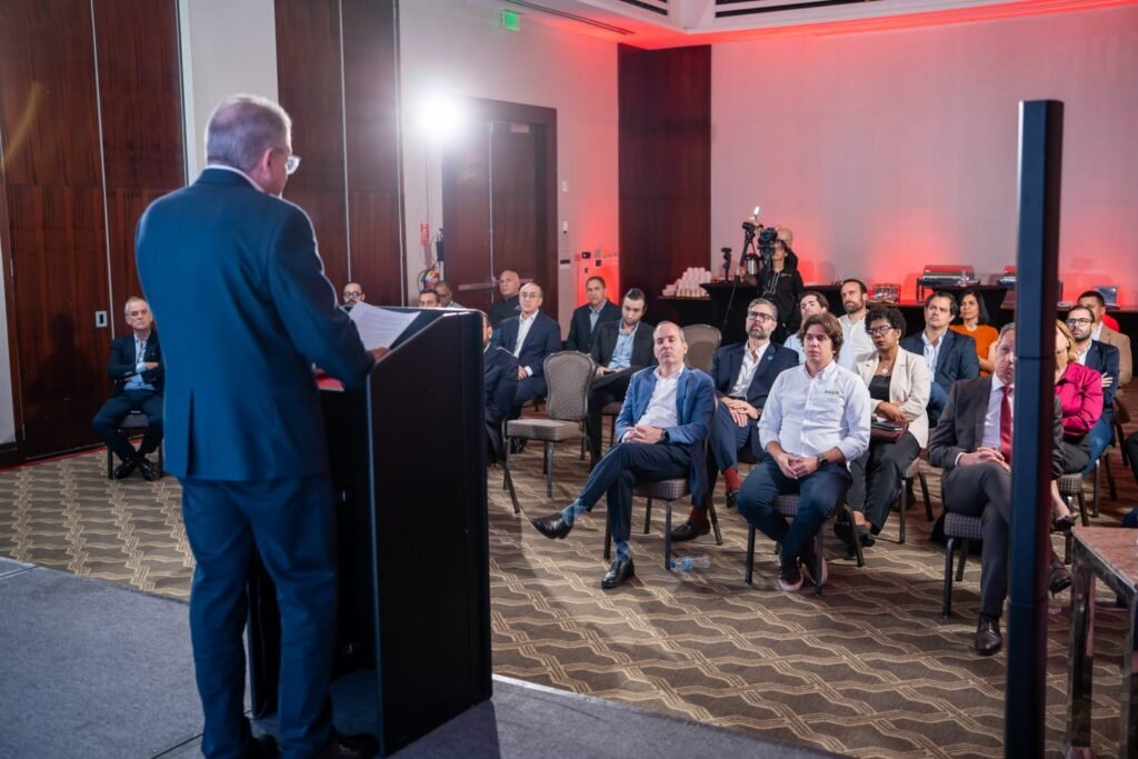 ONEC destaca rol del comercio en el desarrollo económico dominicano 4 Asamblea ONEC ONEC destaca rol del comercio en el desarrollo económico dominicano