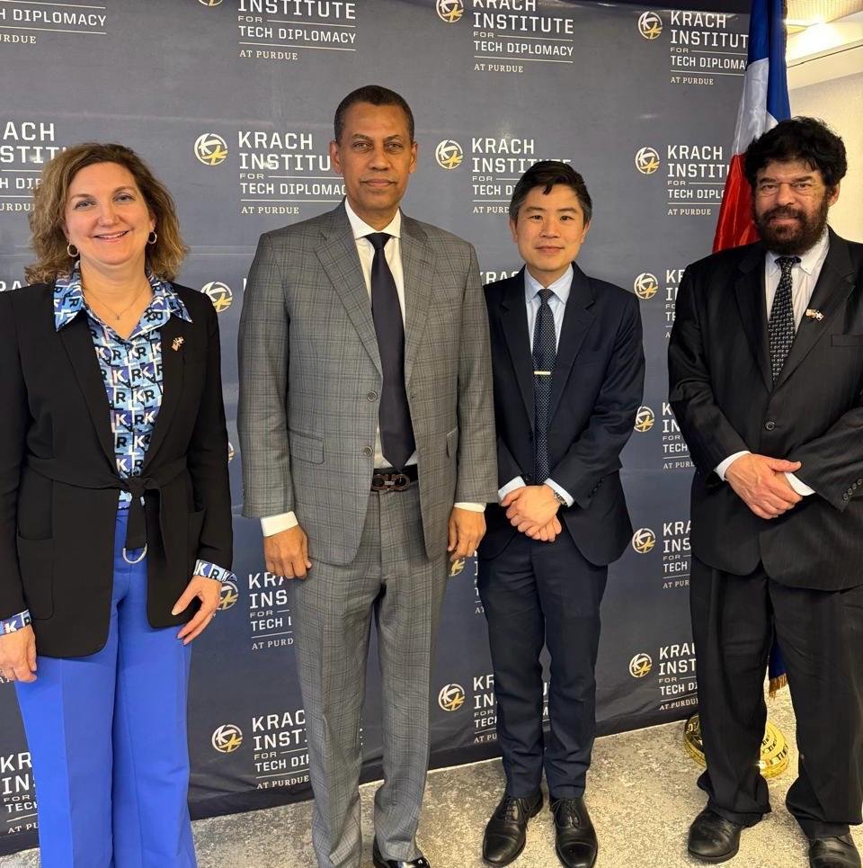 Guido Gomez Mazara 15 Guido Gómez Mazara participa en Washington en encuentros sobre tecnología y geopolítica