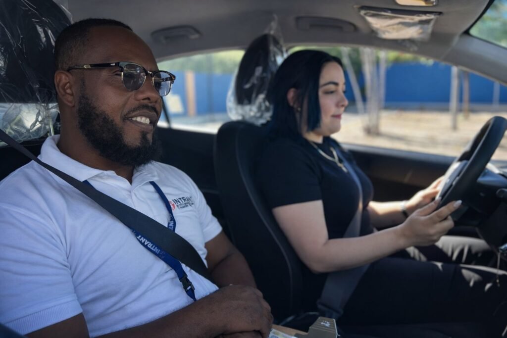 Intrant 1 Intrant retoma exámenes en todas las categorías de licencia y aclara que no ha aumentado el costo