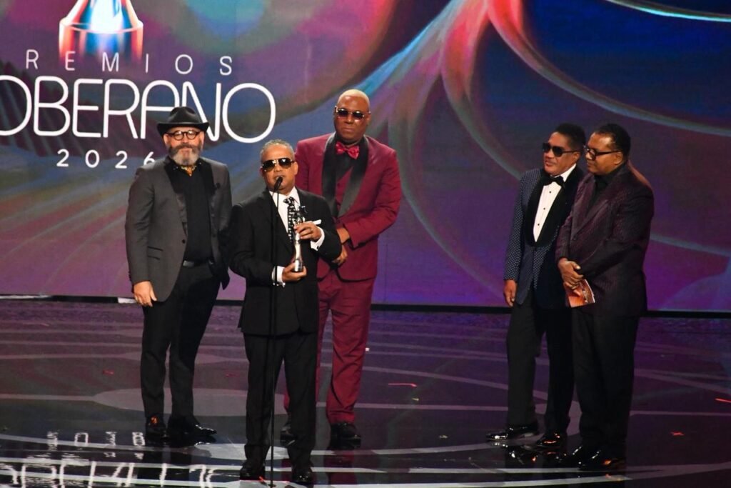 Jochy Santos 2 Jochy Santos recibe el Gran Soberano 2026 en una noche que coincide con los 30 años de su programa de radio