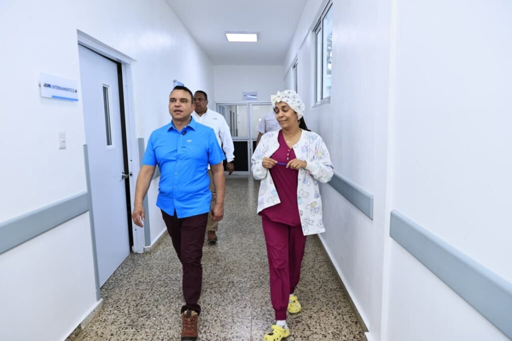 Julio Landron 9 SNS dispone restauración total del CPN La Yagua y fortalece red sanitaria tras inundaciones en el norte