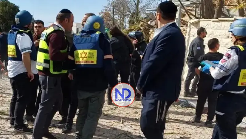 Irán ataca centro de Israel y el portaaviones Abraham Lincoln