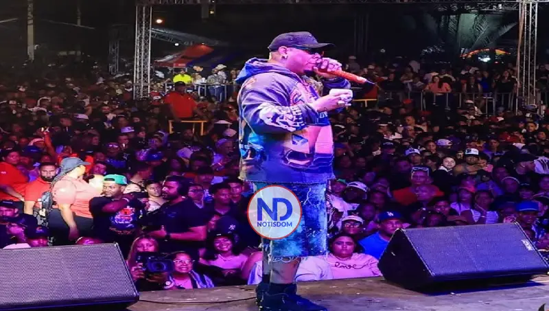 Luis Miguel del Amargue y Bulin 47 cierran por lo alto el Carnaval Vegano 2026