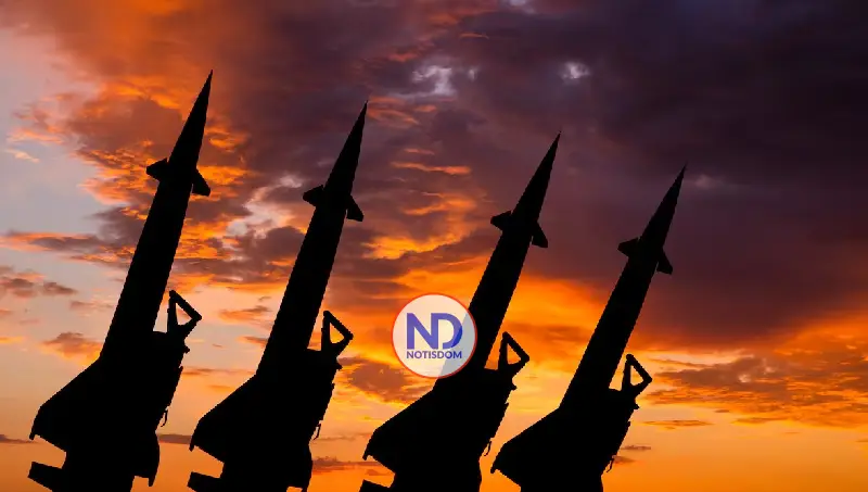 EU prueba misil con capacidad para portar ojivas nucleares