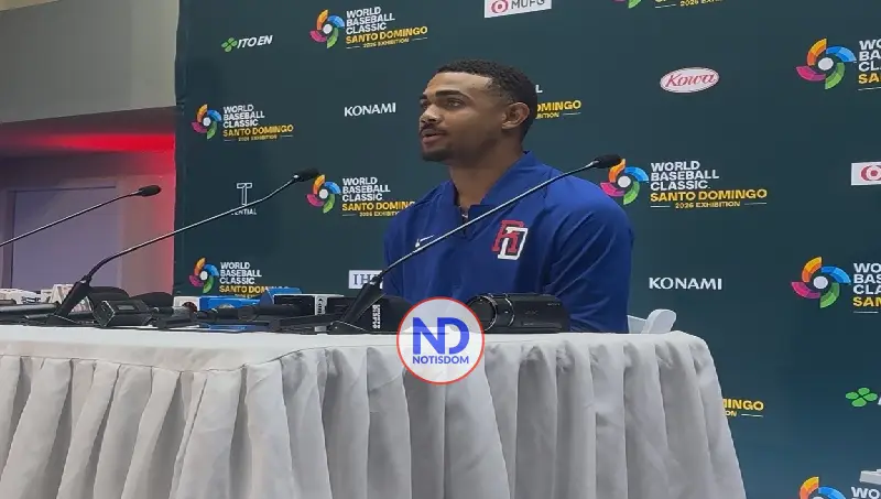 Julio Rodríguez: “Con Dios delante, yo me veo aquí con la camiseta del Escogido”