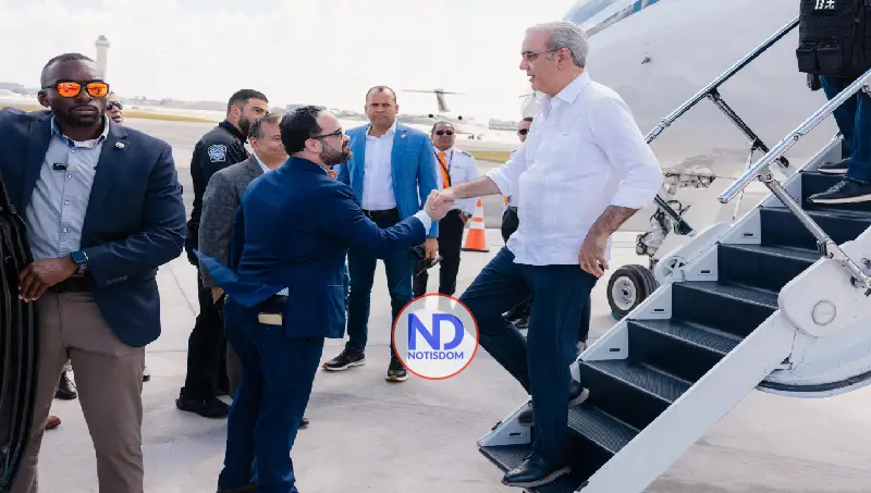 Abinader viajó a EU para asistir a cumbre convocada por Trump