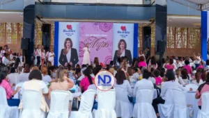 Carolina recibe respaldo de mujeres líderes en encuentro por el Día Internacional de la Mujer