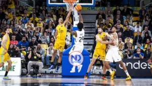 Dominicano Andrés Feliz impulsa victoria de Real Madrid