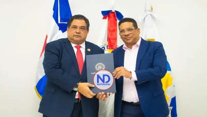 Notarios y la DGCP buscan la transparencia en licitaciones