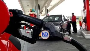 Gobierno sube otros 10 pesos a precios gasolinas; congela el gas