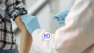 La alarma por el brote de meningitis en Reino Unido agota las vacunas y desborda farmacias