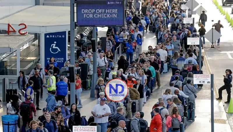 Agentes de inmigración se despliegan en 14 aeropuertos de EE.UU.