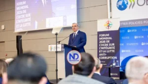 Reitera compromiso contra «impuesto invisible» corrupción