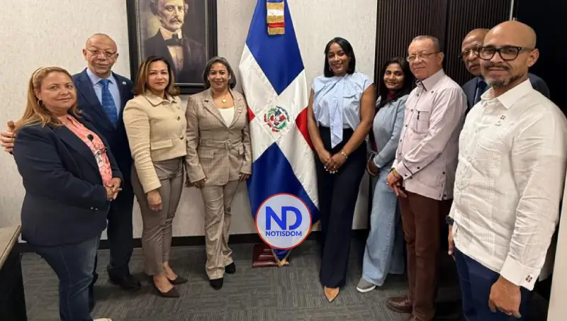 Viceministra Chandrai Estévez visita consulado RD en Nueva Jersey y fortalece lazos con la diáspora