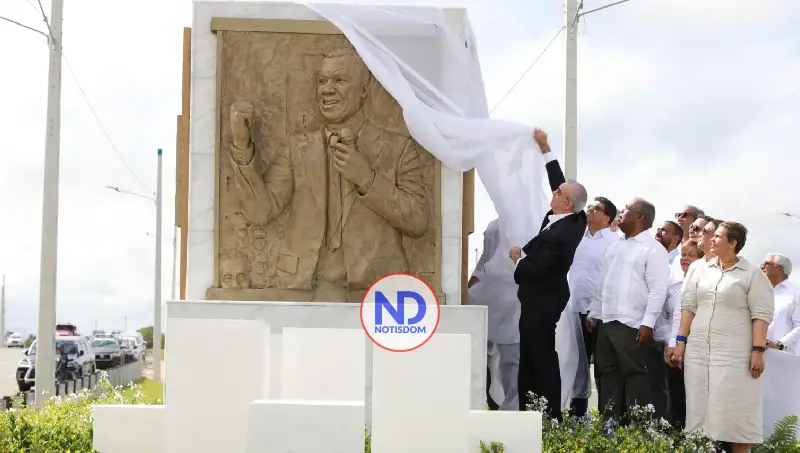 NOTISDOM FOTOS PF2026 2026 03 21T173502.099 Abinader consagra legado de Peña Gómez al renombrar la avenida Ecológica en Santo Domingo Este