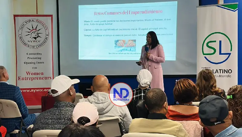 NOTISDOM FOTOS PF2026 2026 03 22T220432.186 Impulsan emprendimiento latino en El Bronx con capacitación gratuita que abre puertas al éxito