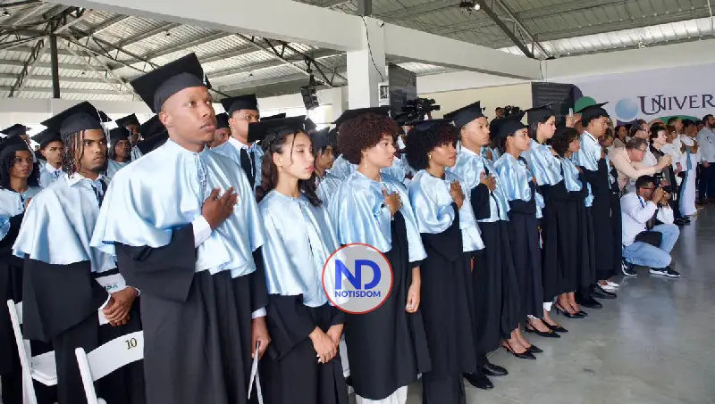 Presidente Abinader lidera primera graduación del Recinto Sur de la Universidad ISA 4 NOTISDOM FOTOS PF2026 2026 03 29T172336.932 Presidente Abinader lidera primera graduación del Recinto Sur de la Universidad ISA