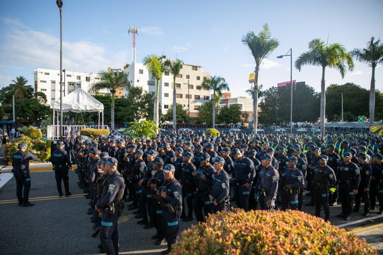 Policia Nacional Abinader asiste a lanzamiento operativo Semana Santa 2026