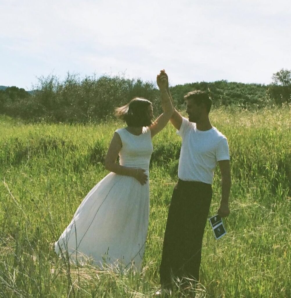 Taylor Lautner y su esposa Tay anuncian la llegada de su primer hijo 1 Taylor Lautner y su esposa Tay anuncian la llegada de su primer hijo