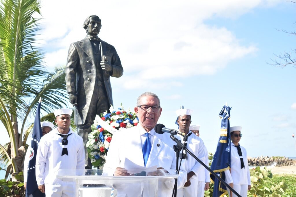 Wilson Gomez Ramirez 6 Instituto Duartiano conmemora el 182 aniversario del regreso de Juan Pablo Duarte al país
