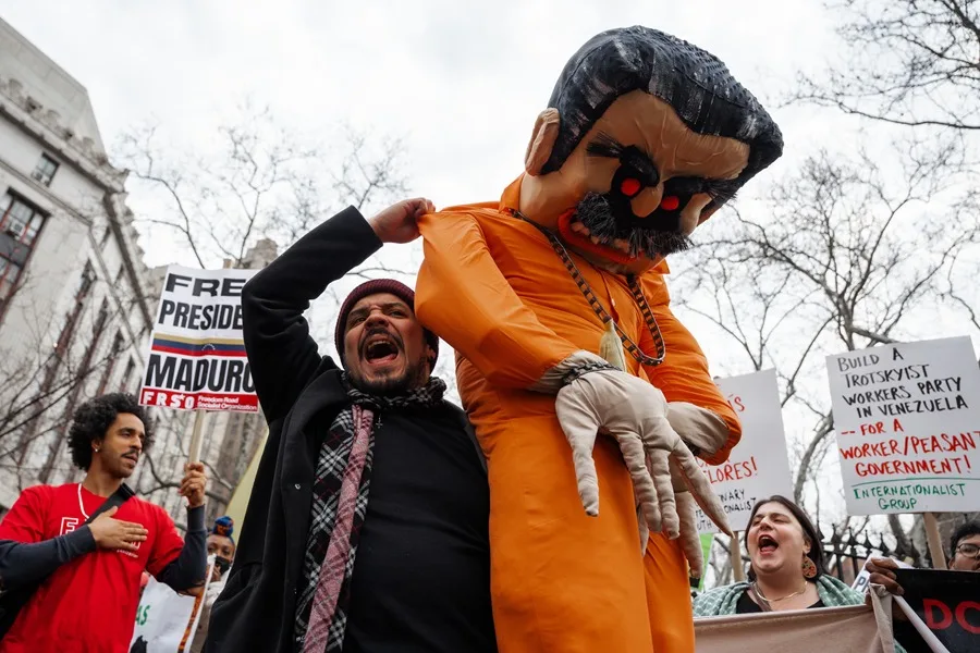 muneco de Venezuela Nicolas Maduro Juez descarta desestimar caso de Maduro en Estados Unidos