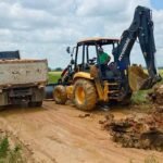 Gobierno inicia en el Bajo Yuna programa para rehabilitar vías interparcelarias