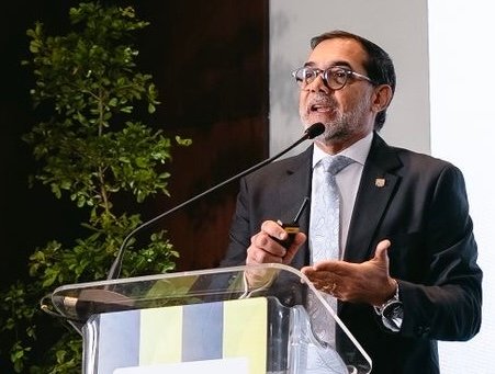 Angel Gonzalez Realizan en la RD más de 400 mm transferencias electrónicas