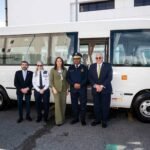 Banreservas dona minibús al Cuerpo de Bomberos del Distrito Nacional